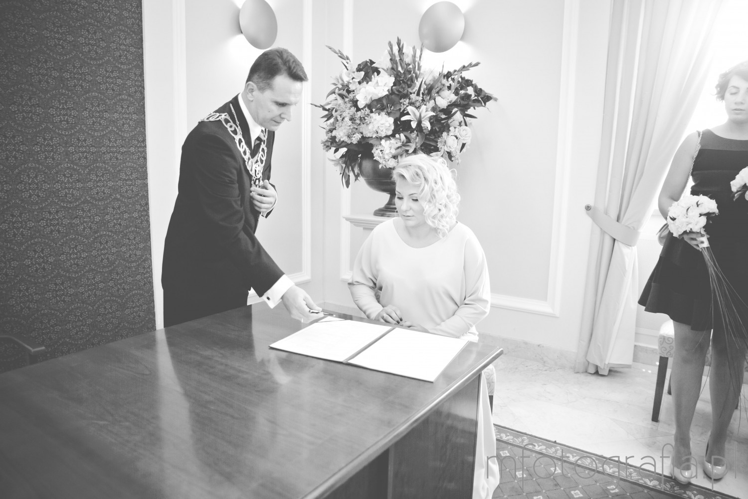 zdjęcia ślubne w Pałacu Ślubów w Warszawie