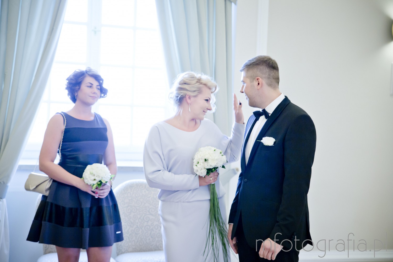 zdjęcia ze ślubu cywilnego