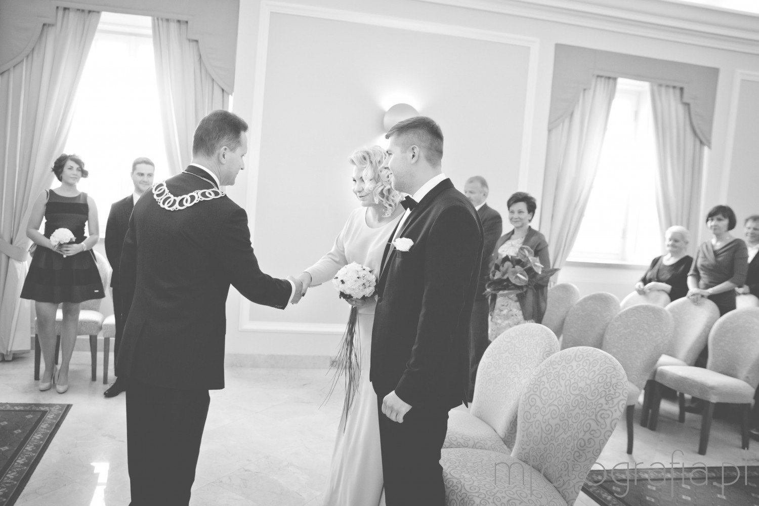 zdjęcia ze ślubu cywilnego